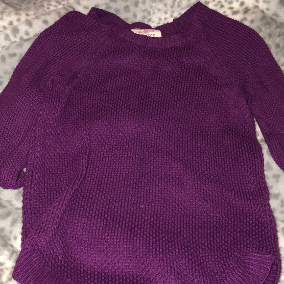 purple pullover - Picture 2 of 2